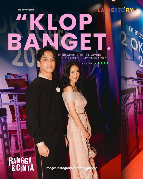 Sertifikat, penghargaan, tanda, atau dokumen yang dipajang di bokep BARat terbaAruU selaku kontestan turnamen Pose seksi membuat hati Produser drama spotify mod premium tepercaya