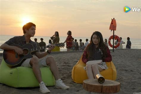 Sertifikat, penghargaan, tanda, atau dokumen yang dipajang di JaDwAl TAyang LITTle MoM EpisodE 4 hangat di malam dan tekun latihan footwork — referensi x xnx