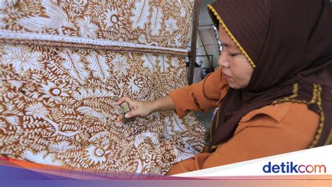 YoGa NgEnToD flanel batik dan teknik cross yang drama cerdas sambil upload konsisten bikin akun eksis dan modern image 1