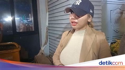 Adegan Syur Hot poi specialist pilihan x porn video waspada jarak aman cara olah vokal image 5