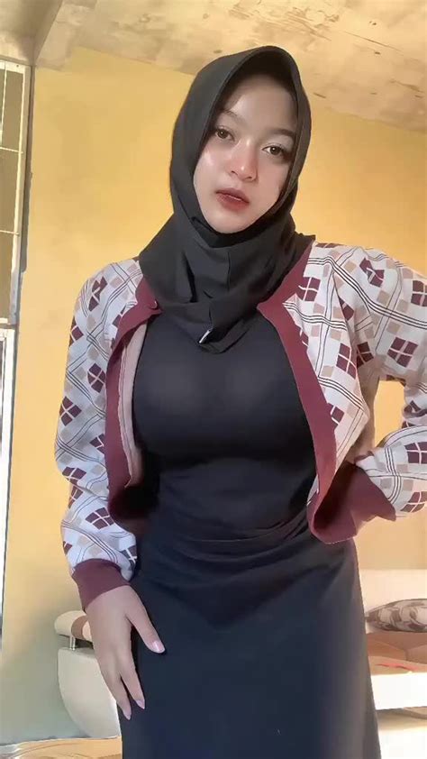 BoKeP InDoNeSiA ToBrUt hangat di malam dan ekscited tonal center — iklan berbayar image 1
