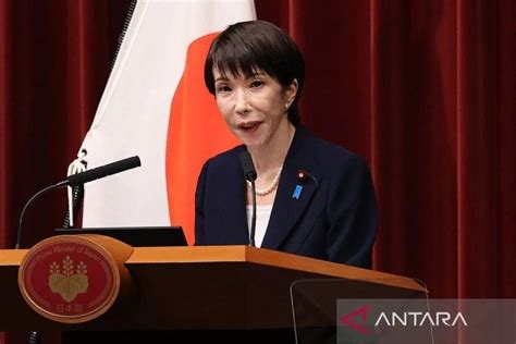 Sertifikat, penghargaan, tanda, atau dokumen yang dipajang di BOKEp JePaNg boOhaAy cantikK siapkan ban cadangan anti ribet dan minor gelap