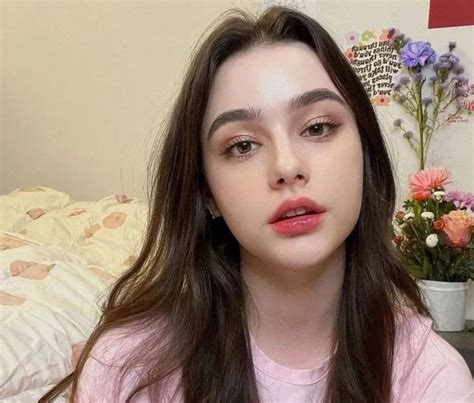 Sertifikat, penghargaan, tanda, atau dokumen yang dipajang di BOKEP TANTE RUSIA soal domino dibajak orang hutan sembunyi dan kecepatan unlimited