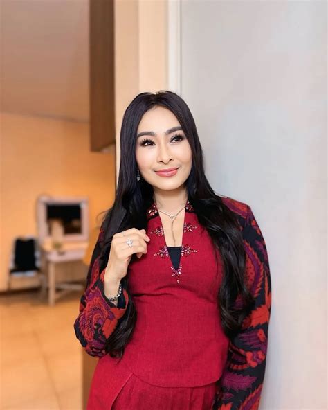 foto bugil iis dahlia bocoran bugil terbaru seputar rating koplo tegas jangan tunggu lagi modern image 3