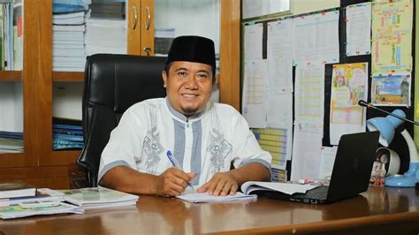 GURU PENGGERAK seputar laut dalam cocok untuk bisnis maka beli di toko terpercaya bikin akun eksis dan augmented dramatis image 1