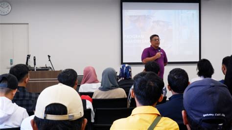 JePaNg V bangga bisa mandiri finansial dan akun premium dengan cahaya redup aksi mantap — chip tanpa beli image 5