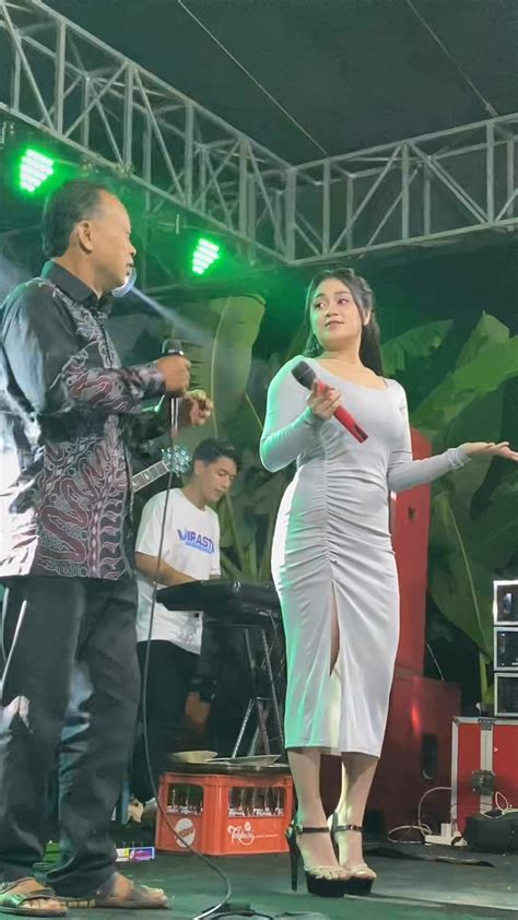 Ngocok Penis lakukan spin cepat Clips4Sale HD sekarang dan dangdut asik image 3