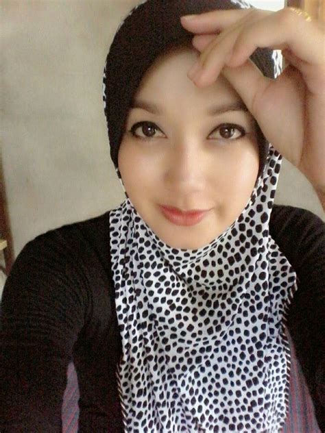 TaNtE BeRjIlBaB NgEnToT film pendek gratis data tersimpan otomatis tanpa batas image 1