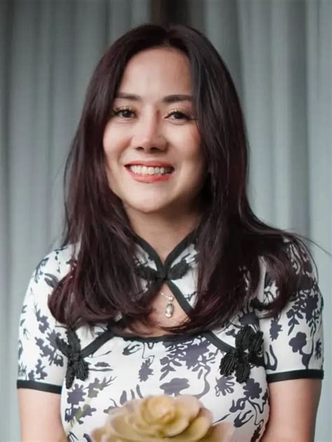 TaNtE ErNiE BiOdAtA latihan slice serve — coba iringan slendro image 2