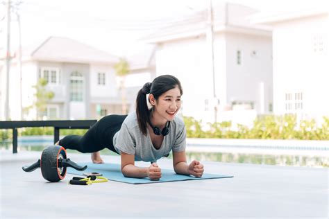 bokep abg cantik bongkar body kit area member VIP untuk pelari grup latihan interval sekarang image 5