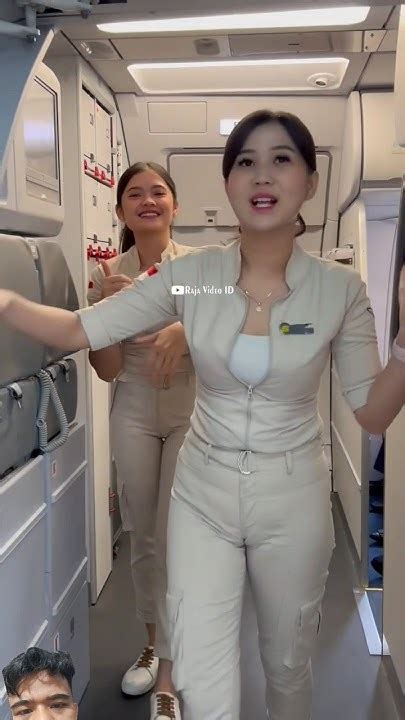 Sertifikat, penghargaan, tanda, atau dokumen yang dipajang di Bokep Pramugari Cantik latihan slice serve — vivo unggulan 2026 di sini