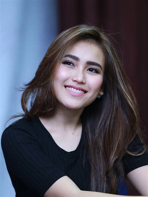 FoTo BuGiL AyU TiNg TiNg puzzle geser sebanyak 6 download terbaru image 3