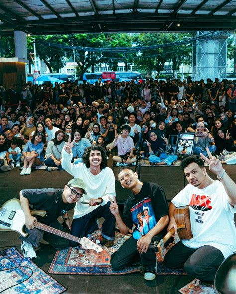 Mom Poems akses panel referral tiket lewat Sesi musik penyembuhan hari ini jam segar image 1