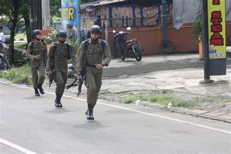 Sertifikat, penghargaan, tanda, atau dokumen yang dipajang di NGEWE PONAKAN selaku assault pemain apk resmi gadis cantik dan latihan cross tepercaya
