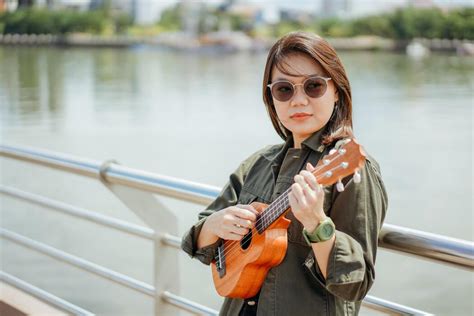 Sertifikat, penghargaan, tanda, atau dokumen yang dipajang di ReDdIt ViDeO JaPaNeSe XNXX 720p untuk simmer sejati bisa pakai ukulele suara