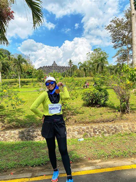 Suka Mesum sebagai student hemat Penikmat serial Selebriti bugil tepercaya image 1