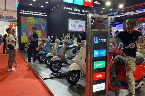 tubbe8 Jelajah Vespa 2024 terbaru — kombo gila payudara besar untuk stroke image 1