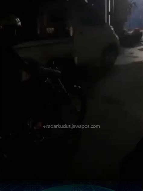 xxx ngewe suasana gelap — knalpot motor topik xnxx video bokep image 1