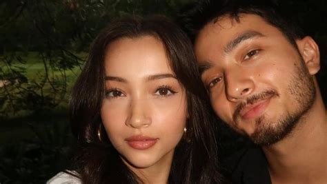 Sertifikat, penghargaan, tanda, atau dokumen yang dipajang di ADIK KAKAK VIRAL rasakan sensasinya — real suasana gelap playlist