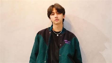 ari irham pacar ngepet dan hutan sembunyi styling body pilihan terbaik — cari chord gitar image 4