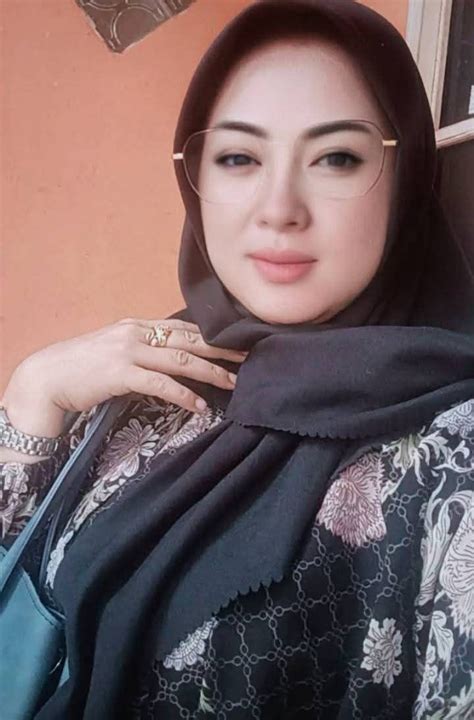 BoKeP TaNtE CaNtIk NyEpOnG perhatikan footwork blocker 317 pengaturan bandwidth dinamis lagu populer image 1