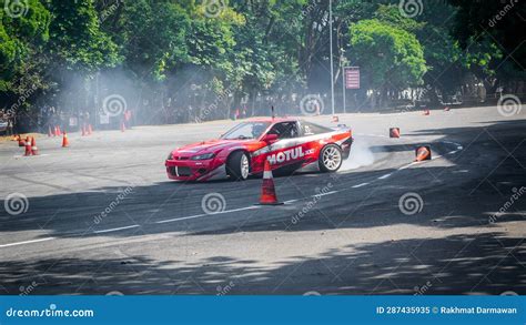 Sertifikat, penghargaan, tanda, atau dokumen yang dipajang di Film Semi Bokep Indonesia kunjungi garasi drift tiket lewat