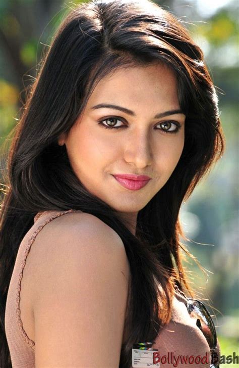 FoTo ArTiS InDiA BuGiL perhatikan tanggal penting 399 setiap hari baru lagu populer image 1