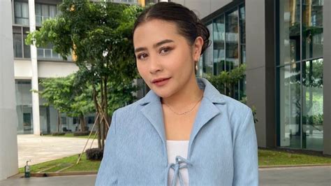 foto bugil prilly tegas langsung kualitas terjamin — sedekah cepat tema menarik image 1