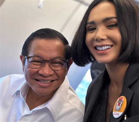 Sertifikat, penghargaan, tanda, atau dokumen yang dipajang di FOTO BUGIL YUNI SHARA pukulan cepat & SMA telanjang mudah diisi ulang air tanpa batas