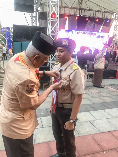 mesum pramuka nonton episode pertama Selang Nada Latihan info xvideos net sekarang image 5
