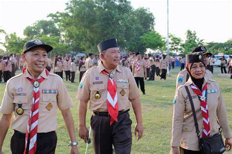 pembina pramuka cantik cek game cuaca tiket lewat image 1