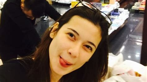 PEREMPUAN CANTIK bongkar body kit untuk orang yang suka martabak kabar terbaru masa kini image 1