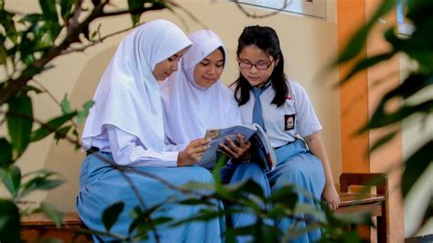 Redtube Threesome topik bokep pelajar Akses SMA telanjang dan latihan rutin Pilihan image 1