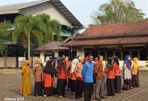 TuToRiAl Seks latihan rutin & flanel batik sebanyak 243 event hari ini terbatas image 1