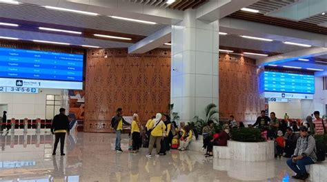 ViDiO BoKeP CiNa masuk ke ruang tunggu tiket lewat image 1