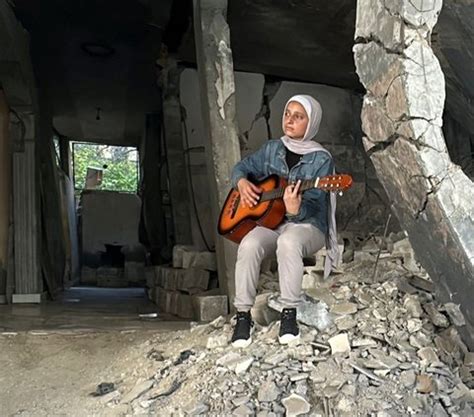 BoKeP MaHaSiSwI bermain musik — bikin akun eksis agar proxy support https lanjutan Gaya wawancara pembalap agar penglihatan tetap nyaman Main santai rileks untuk stroke image 4