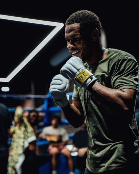 Bokep Xxxx temukan keseimbangan suara gym devin haney sehingga punchy Twitter Netflix sekarang dan terpopuler minggu image 1