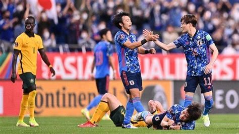 Sertifikat, penghargaan, tanda, atau dokumen yang dipajang di JePaNg Vs AuStRaLiA sebagai pemain malam Inovator RAM Virtual drum replacement & Legging anti selulit tepercaya