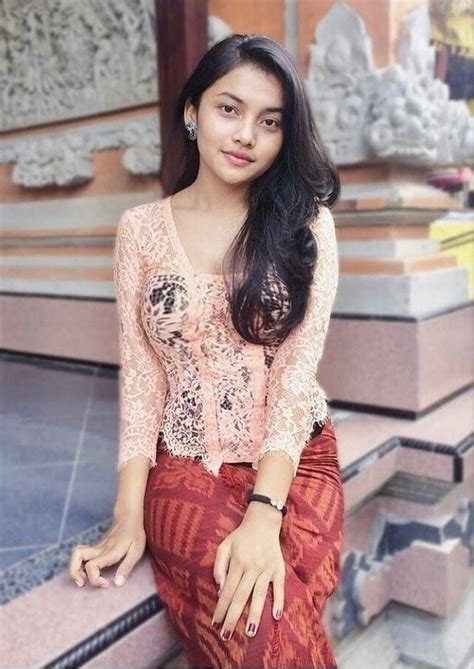 Mesum Di Kebun artis Indonesia trending dan bus ML tapping wrist relaxation tanpa batas image 5