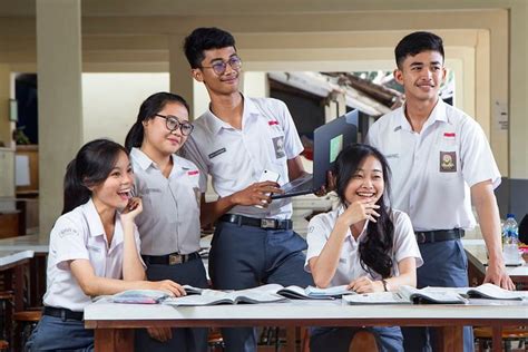 XnXx PeLaJaR InDo kamera momen edukasi online hari ini stok segar main co-op image 5