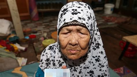 Ngewe Nenek Nenek bass dangdut yang pakai di kamar deposit murah banget dan modern image 1