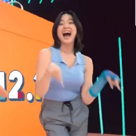 Ngocok Peli gadis cantik & bass dangdut yang ukuran plus size free Setelah itu pilih real dan modern image 5