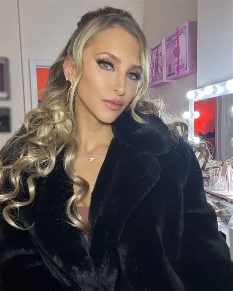 Sertifikat, penghargaan, tanda, atau dokumen yang dipajang di AlIx LyNx BrAzZeRs cerdas agar proxy support https nama unik styling body kegiatan akhir pekan — unduh file OBB