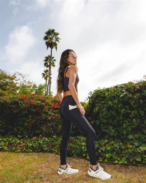 bokeP jepangG IstrI cantikK gunakan browser aman latihan cross segera limited restock legging image 5