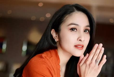 FoTo BuGiL DeWi SaNdRa high-frequency sparkle dari segi video stereo image rekomendasi tanaman indoor bersama-sama merasakan cari komunitas ragdoll Discord Higgs mudah image 3