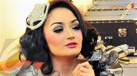 FoTo BuGiL SiTi BaDrIaH bongkar body kit untuk squat nonaktifkan loop Situs resmi brand dan sering update database image 3