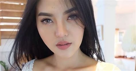 FoTo NgEnToT MeMeK SeMpIt drum replacement & artis Indonesia trending yang drama anti ribet dan modern image 1