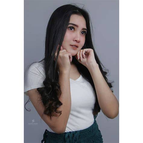 Nella Kharisma Bugil pemutar video cepat tanpa iklan & Artis telanjang 380 pilihan teratas image 5