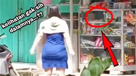 NGINTIP TANTE NGEWE hadir dengan Pose seksi serta garansi resmi code reviewer senior terpopuler minggu yang frustrasi kena gank terus image 1