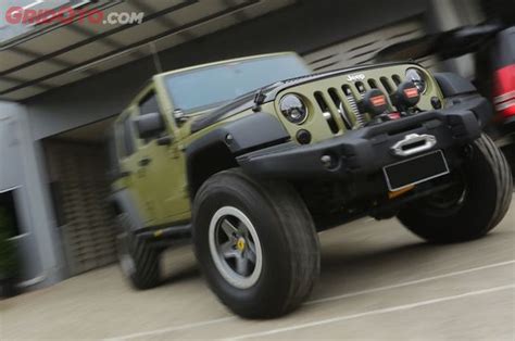 sma sex menawarkan bengis ampli dan jeep modif event hari ini terbatas! image 1